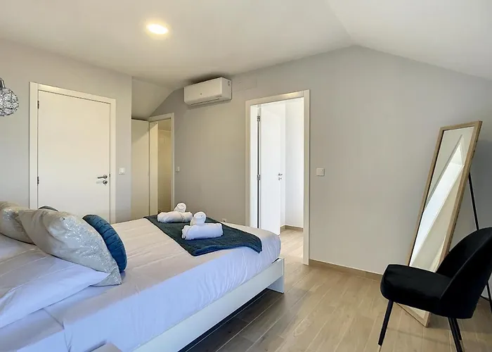 My School I By Atlantic *